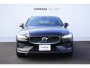 Ｖ６０ クロスカントリー　アルティメット　Ｂ５　ＡＷＤ　アンバーレザー　フロントシートヒーター／エアコン／マッサージ機能付　Ｇｏｏｇｌｅナビ搭載　３６０°ビューカメラ　アダプティブクルーズコントロール　パイロットアシスト　ｈａｒｍａｎ／ｋａｒｄｏｎサウンド（2枚目）