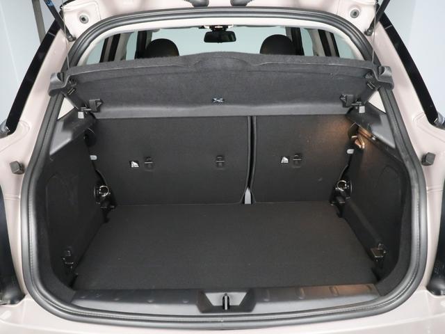 ＭＩＮＩ クーパーＤ　カムデン・エディション　ＡｐｐｌｅＣａｒＰｌａｙ　Ｆシートヒーター　１７ＡＷ　ＡＣＣ　パーキングアシスト　フロント＆リヤＰＤＣ　コンフォートアクセス　マルチディスプレイメーターパネル（28枚目）