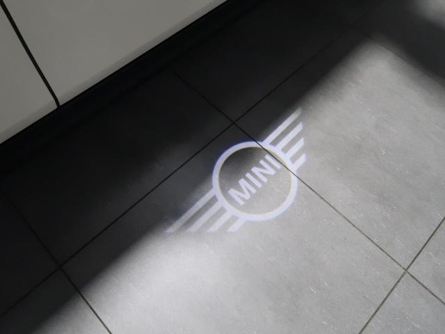 ＭＩＮＩ クーパーＳＤ　ＭＩＮＩ中古車納車２年保証付　純正ナビ　バックカメラ　アラームシステム　アクティブクルーズ　Ｆシートヒーター　１７ＡＷ（34枚目）