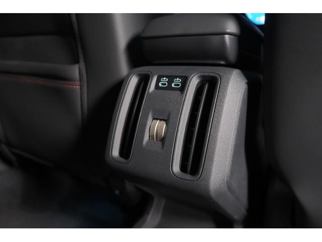 MINI ジョンクーパーワークス カントリーマンオール4JCW MINI認定中古車2年保証付 Lパッケージ バックカメラ アクティブクルーズ ヘッドアップディスプレイ 電動Fシート リアプライバシーガラス 20AW(32枚目)