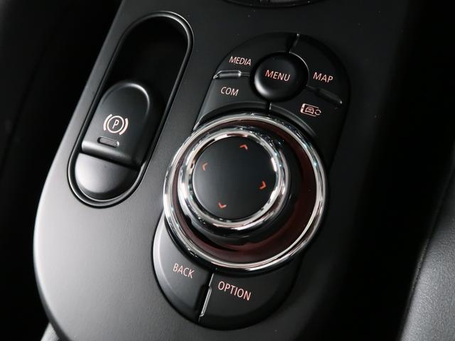 MINI クーパー カムデン・エディション MINI認定中古車2年保証付 純正ナビ無し アップルカープレイ バックカメラ ETC アクティブクルーズ ドライビングアシスト 17AW(19枚目)