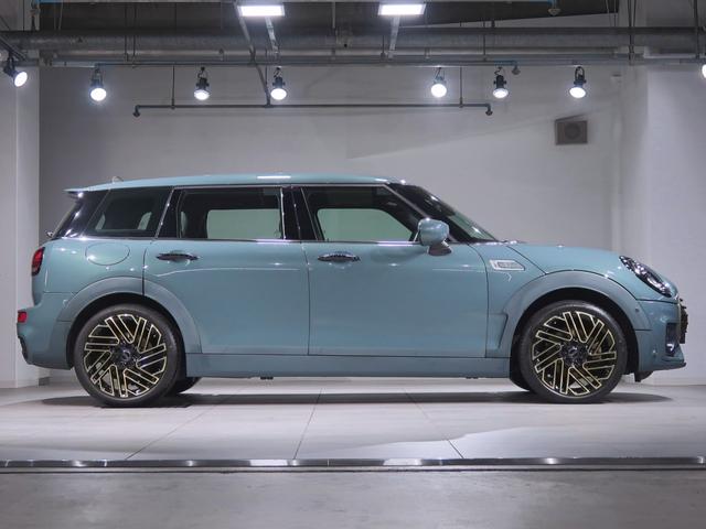 ＭＩＮＩ クーパー　クラブマン　アントールド・エディション　Ｆシートヒーティング　Ａｐｐｌｅ　Ｃａｒ　Ｐｌａｙ　クルーズコントロール　リヤカメラ　１８ＡＷ（5枚目）