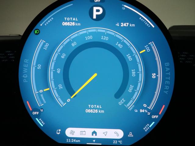 ＭＩＮＩ エースマンＥ　クラシック・トリム　ＭＩＮＩ認定中古車２年保証付　純正ナビ　バックカメラ　ＥＴＣ　ヘッドアップディスプレイ　ドライビングアシスト　クルーズコントロール　１７ＡＷ（10枚目）