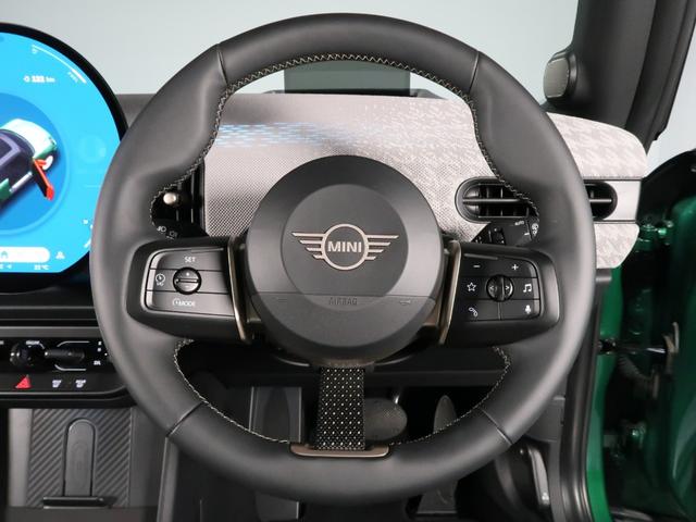 ＭＩＮＩ クーパーＳ　フェイバリット・トリム　認定中古車　フェイバードトリム　Ｍパッケージ　Ｆ電動シート　ヘッドアップディスプレイ　ハーマンカードン　ドライビングアシスト　トップビューカメラ　１８ＡＷ（12枚目）