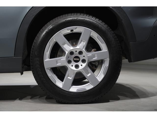 ＭＩＮＩ カントリーマンＤ　クラシック・トリム　ＭＩＮＩ認定中古車２年保証付　Ｍパッケージ　Ｆ電動シート　アクティブクルーズ　バックカメラ　ハーマンカードン　へドアップディスプレイ　１８ＡＷ（32枚目）