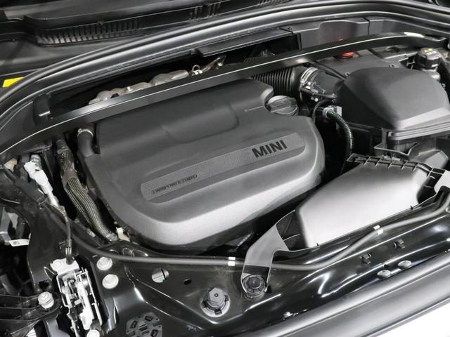 ＭＩＮＩ カントリーマンＤ　クラシック・トリム　クラシックトリム　Ｍパッケージ　ヘッドアップディスプレイ　アクティブクルーズ　ＡｐｐｌｅＣａｒＰｌａｙ　ＡｎｄｒｏｉｄＡｕｔｏ　ハーマンカードン　レーンチェンジウォーニング　オートトランク　１８ＡＷ（42枚目）