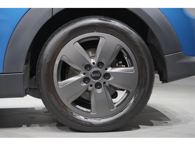 ＭＩＮＩ クーパー　ＭＩＮＩ認定中古車２年保証付　純正ナビ無し　アップルカープレイ　バックカメラ　アクティブクルーズコントロール　リアＰＤＣ　１６ＡＷ（35枚目）