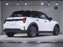 MINI クーパーC クラシック・トリム クラシックトリム ドライビングアシスタントプラス ヘッドアップディスプレイ Fシートヒーティング ステアリングヒーター ワイヤレスチャージング 17AW(6枚目)