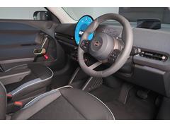 �߸˼�ξ�ϥ��ȥå��䡼�ɤˤ��ݴ���Ǥ��Τǡ�����Ź�κݤˤϻ����ˤ�Ϣ���򤤤������ޤ��ȥ��ࡼ���ˤ����⤬��ǽ�Ǥ����ޤ����߸˳�ǧ�ξ塢����Ź���������ޤ��������Ϥ�������κǽ���ǧ�Τ߾��äƤ���ޤ��� 4