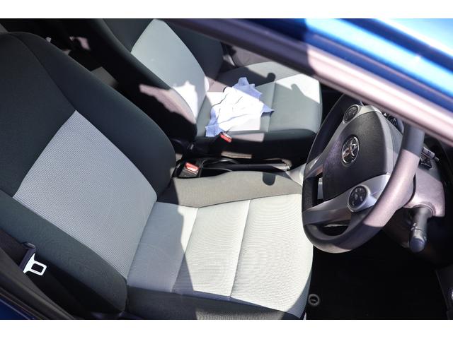 アクア Ｓ　Ｓ　グレード・ナビ・ＥＴＣ・Ｂｌｕｅｔｏｏｔｈ・スマートキー・キーレス　スタート・ＣＤ／ＤＶＤ再生・オートエアコン・オートライト（22枚目）