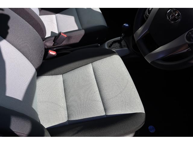 アクア Ｓ　Ｓ　グレード・ナビ・ＥＴＣ・Ｂｌｕｅｔｏｏｔｈ・スマートキー・キーレス　スタート・ＣＤ／ＤＶＤ再生・オートエアコン・オートライト（36枚目）