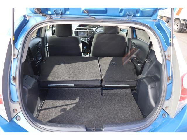 アクア Ｓ　Ｓ　グレード・ナビ・ＥＴＣ・Ｂｌｕｅｔｏｏｔｈ・スマートキー・キーレス　スタート・ＣＤ／ＤＶＤ再生・オートエアコン・オートライト（45枚目）