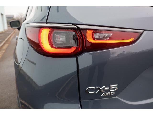 ＣＸ－５ ＸＤ　エクスクルーシブモード　２．２Ｌターボディゼル・ＸＤ　エクスクルーシブ　モード・ＢＯＳＥサウンド・本革・ヒーター・パワーシート・サンルーフ・ナビ・ＥＴＣ・Ｂｌｕｅｔｏｏｔｈ・キーレス・クリアランスソナー・アダプティブクルーズ（16枚目）