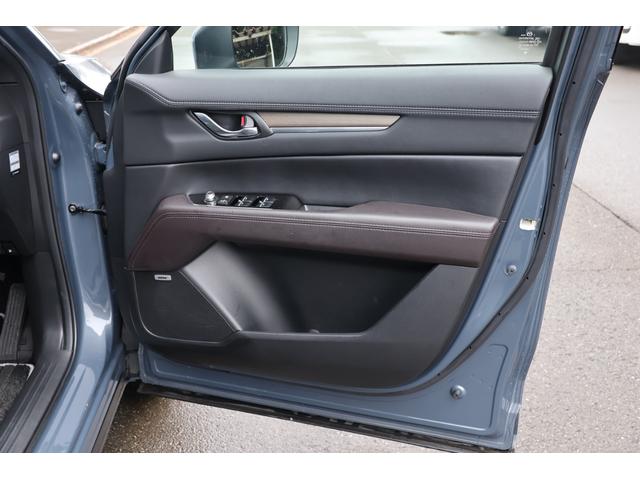 ＣＸ－５ ＸＤ　エクスクルーシブモード　２．２Ｌターボディゼル・ＸＤ　エクスクルーシブ　モード・ＢＯＳＥサウンド・本革・ヒーター・パワーシート・サンルーフ・ナビ・ＥＴＣ・Ｂｌｕｅｔｏｏｔｈ・キーレス・クリアランスソナー・アダプティブクルーズ（56枚目）