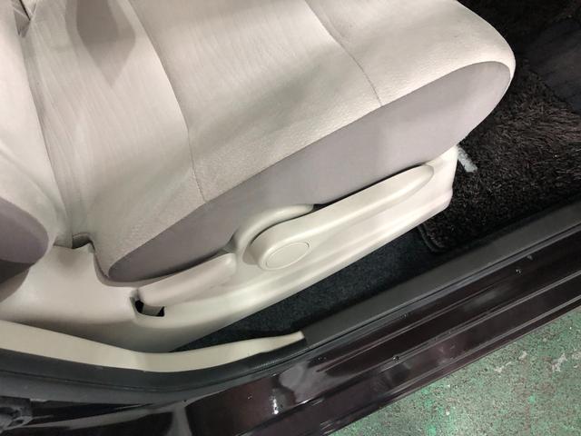 キューブ １５Ｘ　Ｖセレクション　走行４３１２０キロ／ナビ／ＥＴＣ　一年保証・走行距離無制限　走行４３１２０キロ　助手席エアバック　ＥＴＣ　純正カーペットマット　フルセグナビ　ブルートゥース　オートライト　ベンチシート（15枚目）