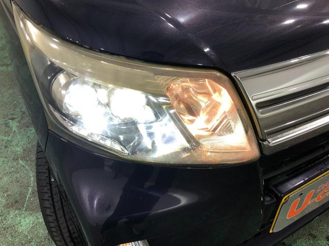 ムーヴ カスタム　Ｘ　ＳＡ　走行６４５３０キロ／フルセグナビ／マット　１年保証距離無制限　走行距離６４５３０キロ　フルセグナビ　純正マット　シートアンダートレイ　オートライト　ＨＩＤヘッドランプ　アイドリングストップ　プッシュボタンスタート　電動格納式ドアミラー（28枚目）