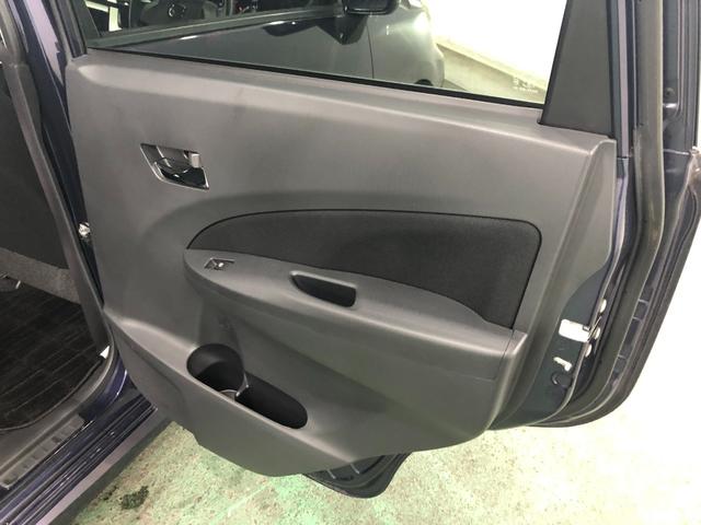 ムーヴ カスタム　Ｘ　ＳＡ　走行６４５３０キロ／フルセグナビ／マット　１年保証距離無制限　走行距離６４５３０キロ　フルセグナビ　純正マット　シートアンダートレイ　オートライト　ＨＩＤヘッドランプ　アイドリングストップ　プッシュボタンスタート　電動格納式ドアミラー（36枚目）