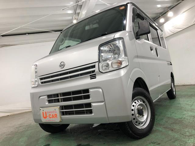 ＮＶ１００クリッパーバン ＤＸ　走行８３３９７キロ／ディスプレイオーディオ／純正マット　１年保証距離無制限　走行距離８３３９７キロ　ディスプレイオーディオ　ドラレコ　純正フロアマット　キーレスエントリー　マニュアルエアコン（7枚目）