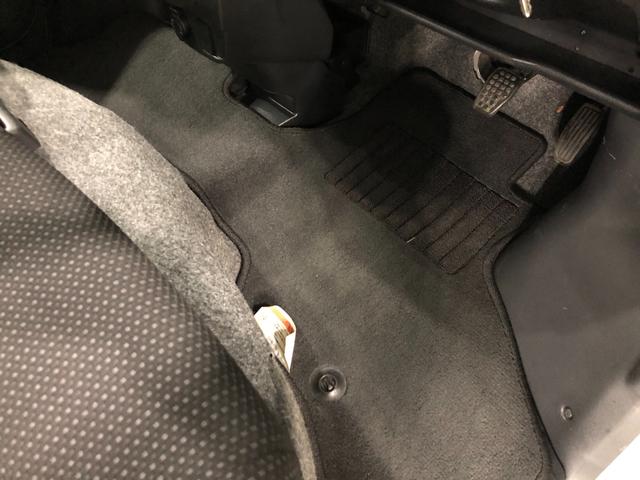 ハイゼットカーゴ クルーズSA3 走行15378キロ/タイヤ4本交換/ナビ 一年保証・走行距離無制限 走行15378キロ フルセグナビ ブルートゥース ドラレコ オートマチックハイビーム アイドリングストップ(18枚目)