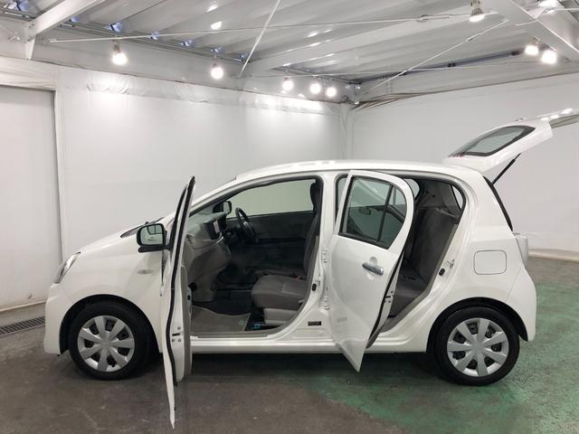 ミライース L 走行73839キロ/車検整備付/TVレスナビ 禁煙車 点検記録簿あり 一年保証・走行距離無制限 走行73839キロ 運転席助手席エアバック 純正カーペットマット アイドリングストップ キーレス ホイールキャップ(15枚目)