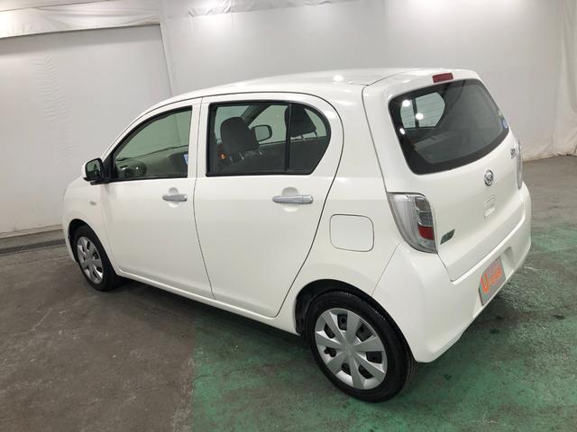 ミライース L 走行73839キロ/車検整備付/TVレスナビ 禁煙車 点検記録簿あり 一年保証・走行距離無制限 走行73839キロ 運転席助手席エアバック 純正カーペットマット アイドリングストップ キーレス ホイールキャップ(23枚目)