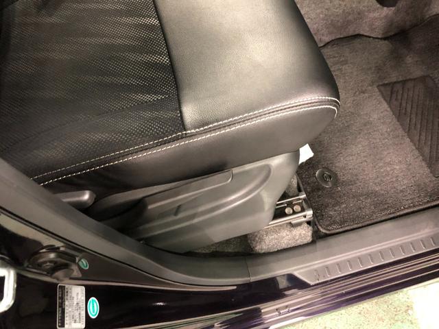 タント カスタムＲＳ　トップエディションＳＡＩＩ　走行１２２９７キロ　１年保証距離無制限　走行距離１２２９７キロ　フルセグナビ　バックカメラ　ドラレコ　純正マット　ＬＥＤヘッドランプ　アイドリングストップ　両側電動スライドドア　オート格納式ドアミラー　キーフリー（15枚目）