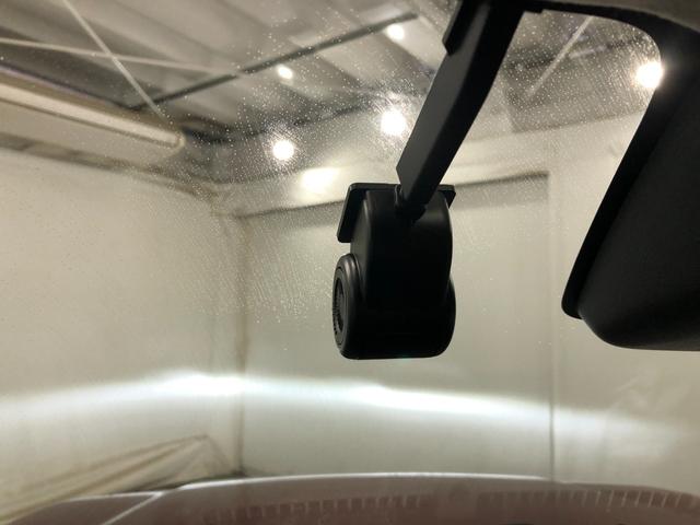 今や必須アイテムのドラレコ付きです。