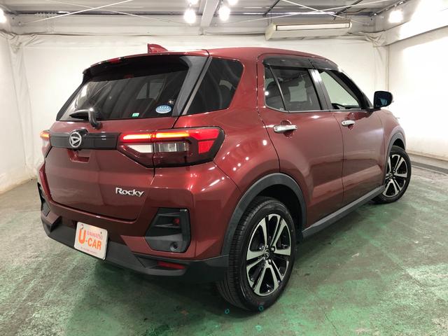 ガラス系ボディコーティングが人気です♪　効果が長く続くタイプのアメイジングコートが当店のオススメ！