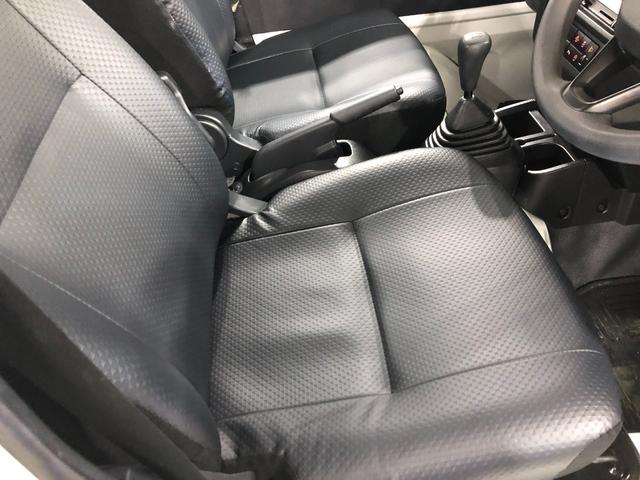 ハイゼットトラック ジャンボスタンダード　走行１０７５０キロ／ＭＴ／マット　１年保証距離無制限　走行距離１０７５０キロ　マニュアル車　ＦＭＡＭラジオ　純正フロアマット　助手席エアバッグ　クリアランスソナー　オートライト　アイドリングストップ（41枚目）