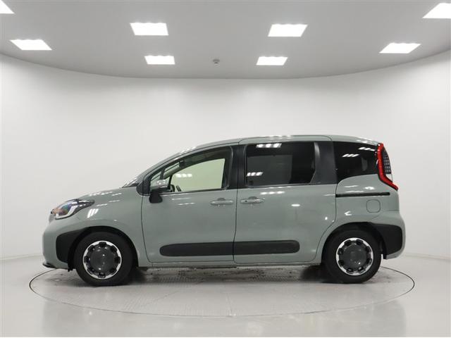 シエンタ Ｚ　コネクティッドナビ　パノラマビューモニター　サーキュレーター　両側パワースライドドア　ドライブレコーダー付き！！（5枚目）