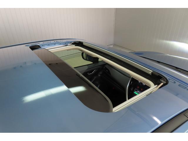 �T�����[�t�͑傫�ȊJ�����ɂ��A�O�Ȃ����łȂ���Ȃɂ��L�ȉ������񋟂���T�����[�t�B�S�J��ԁB