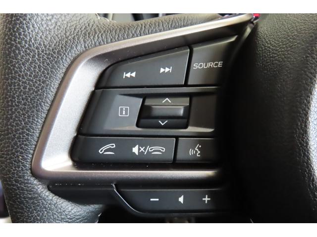 ���b�X�C�b�`�������ƁA�����ŃG�A�R���̑��삪�s���܂��B�P�P�D�U�C���`�Z���^�[�C���t�H���[�V�����f�B�X�v���C���C���t�H�e�C�����g�V�X�e�������Ԃ̓i�r��I�[�f�B�I�Ȃǂ̑�����\�ł��B