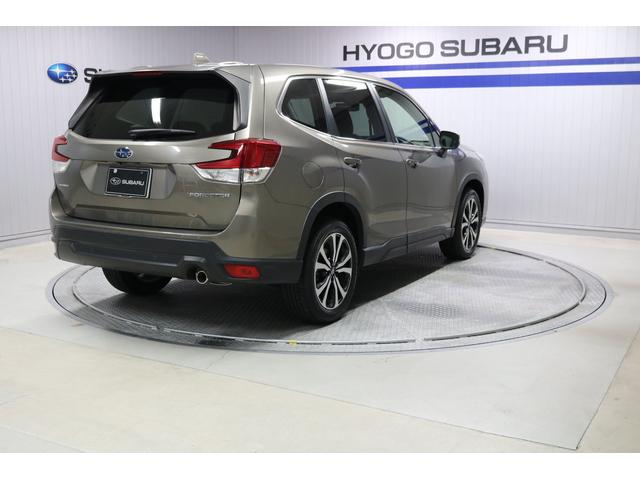 フォレスター Premium 本革シート 視界拡張 PWリヤゲート搭載(3枚目)