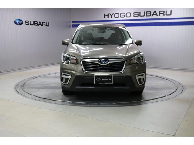 フォレスター Premium 本革シート 視界拡張 PWリヤゲート搭載(5枚目)