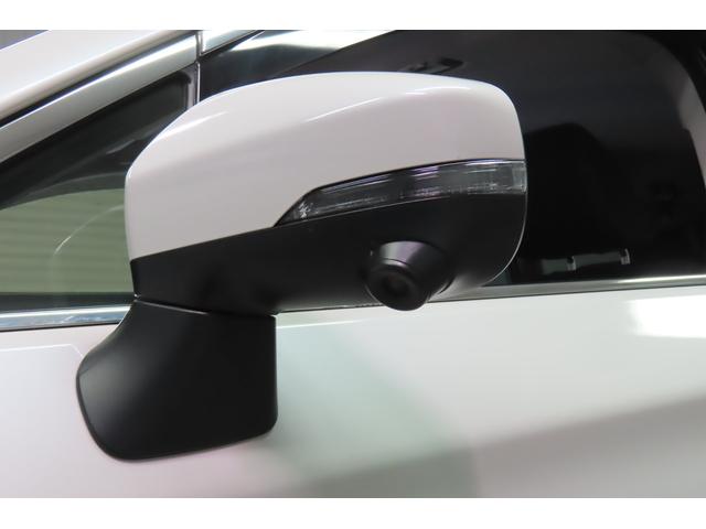 ドアミラーにカメラが内蔵されております