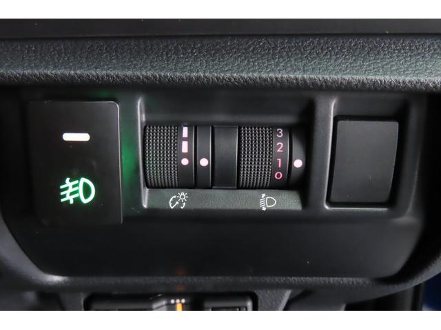 �^�]�Ȃ̑O�A�E���ɃX�C�b�`�ނ��W���������g���₷���z�u�ł��B