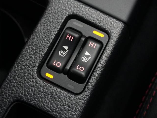 冬場の冷え切った車内でもエアコンより早くシートから温もりを感じて頂けます。