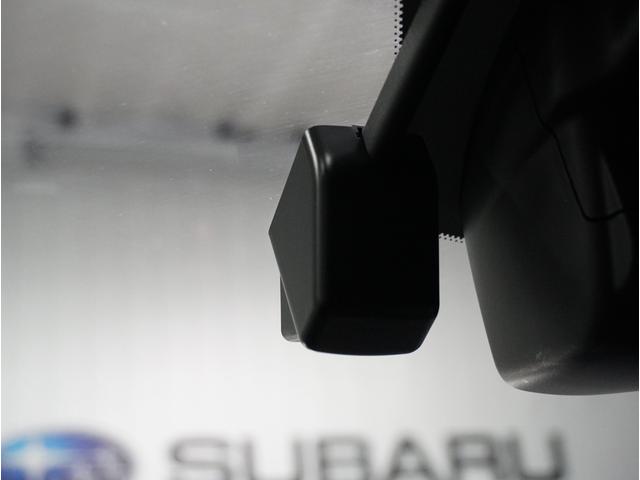 レヴォーグ 1.6STISport EyeSight 8インチナビ搭載(19枚目)