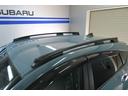 四季を通じてのレジャーや長距離ドライブなどに役立つルーフレールを装備。