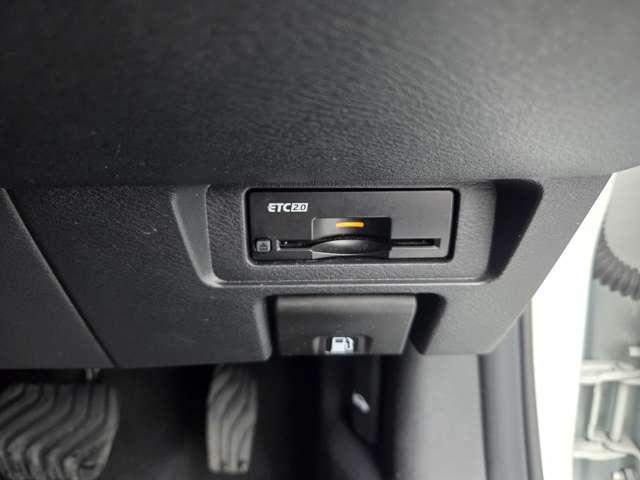 オーラ 1.2 G プロパイロット アラウンドビューモニター 自動(被害軽減)ブレーキ LKA サイドカメラ ETC ドライブレコーダー イモビライザー アルミホイール インテリジェントキー パワーウィンドウ ワンオーナー フルオートエアコン キーレスエントリー(17枚目)