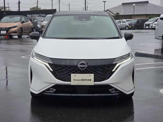 オーラ 1.2 G レザーエディション 純正ナビ アラウンドビューモニター スマ ワンオーナ 追突防止 クルコン 本革 車線逸脱警報装置 LED ドライブレコーダー 盗難防止 記録簿 バックモニター ETC メモリーナビゲーション AW キーレスエントリー オートエアコン ABS(2枚目)