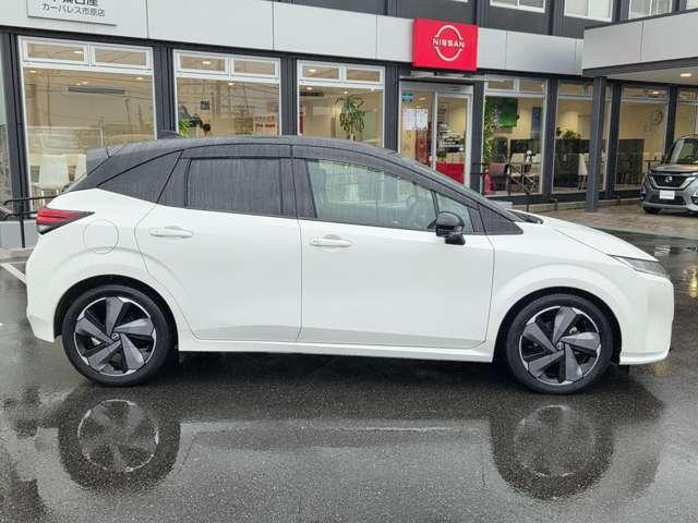 オーラ 1.2 G レザーエディション 純正ナビ アラウンドビューモニター スマ ワンオーナ 追突防止 クルコン 本革 車線逸脱警報装置 LED ドライブレコーダー 盗難防止 記録簿 バックモニター ETC メモリーナビゲーション AW キーレスエントリー オートエアコン ABS(3枚目)