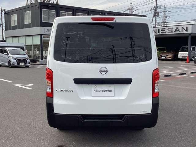 認定中古車を多く在庫しております。ご安心してお車選べるようにしっかりサポートいたします。