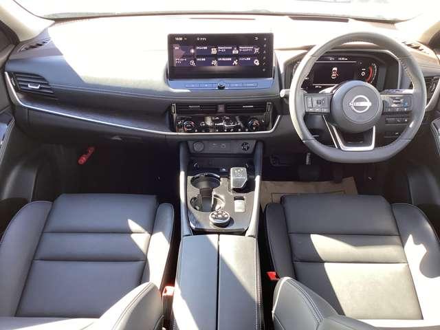 エクストレイル 1.5 G e-4ORCE 4WD 当社試乗車UPプロパイロットアラウンドビュ 試乗車 パークアシスト 寒冷地仕様 LEDヘッドランプ ナビTV スマートキー レーダークルーズ LKA キーフリー ETC 4WD アルミホイール メモリーナビ 記録簿 バックカメラ サイドカメラ(4枚目)