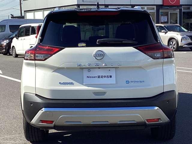 エクストレイル 1.5 G e-4ORCE 4WD 当社試乗車UPプロパイロットアラウンドビュ 試乗車 パークアシスト 寒冷地仕様 LEDヘッドランプ ナビTV スマートキー レーダークルーズ LKA キーフリー ETC 4WD アルミホイール メモリーナビ 記録簿 バックカメラ サイドカメラ(6枚目)