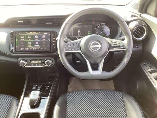 キックス １．２　Ｘ　（ｅ－ＰＯＷＥＲ）　当社試乗車ＵＰ純正ナビＭＭ３２０Ｄ－ＬＡビューカメ　レーンキープ　アラウンドモニタ　ＬＥＤ　寒冷地仕様　エマージェンシーブレーキ　スマートキー　アルミホイール　盗難防止システム　バックカメラ　アイドリングストップ　レーダークルーズ　メモリーナビ（8枚目）