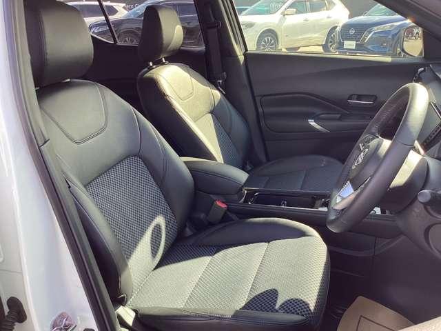 キックス １．２　Ｘ　ＦＯＵＲ　９０周年記念車　（ｅ－ＰＯＷＥＲ）　４ＷＤ　当社試乗車ＵＰプロパイロットアラウンドビュ　アラウンドビューカメラ　ＡＷＤ　エマージェンシーブレーキ　ＬＥＤヘッド　アルミ　レーンキープアシスト（9枚目）