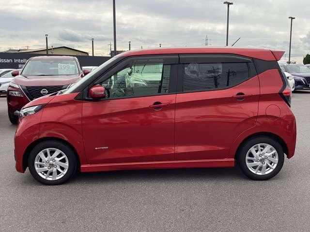 デイズ 660 ハイウェイスターX 純正ナビ前後ドラレコETCアラウンドビュー ブレーキサポート 全周囲カメラ LED ドライブレコーダー イモビライザー 1オーナー インテリジェントキー ETC レーンキープ バックカメラ ナビTV アイドリングストップ オートエアコン 記録簿(7枚目)