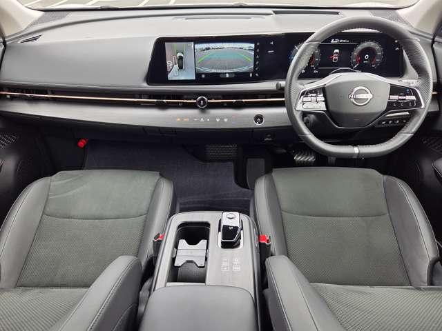 アリア B6 当社試乗車UPメーカーナビプロパイロット2. 全周囲カメラ 誤発進抑制 サンルーフ ACC LED ETC レーンアシスト 4WD フルオートエアコン インテリキー 試乗車アップ バックモニター メモリーナビ アルミホイール パーキングアシスト(4枚目)