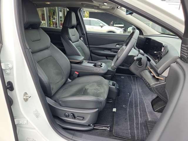 アリア B6 当社試乗車UPメーカーナビプロパイロット2. 全周囲カメラ 誤発進抑制 サンルーフ ACC LED ETC レーンアシスト 4WD フルオートエアコン インテリキー 試乗車アップ バックモニター メモリーナビ アルミホイール パーキングアシスト(9枚目)